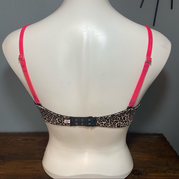 PINK Victoria’s Secret Leopard Print Heartbreaker Plunge Push-up Bra - Picture 3 of 6